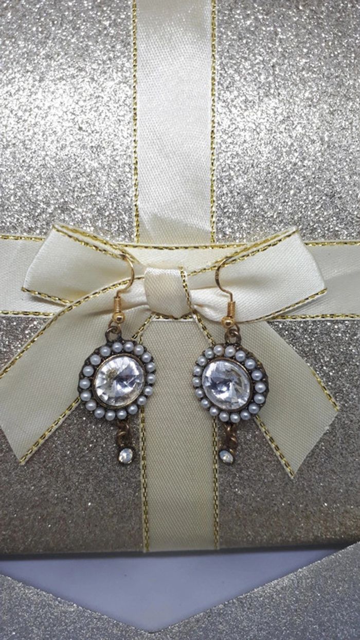 Boucles d'oreilles vintage avec cristal - photo numéro 2