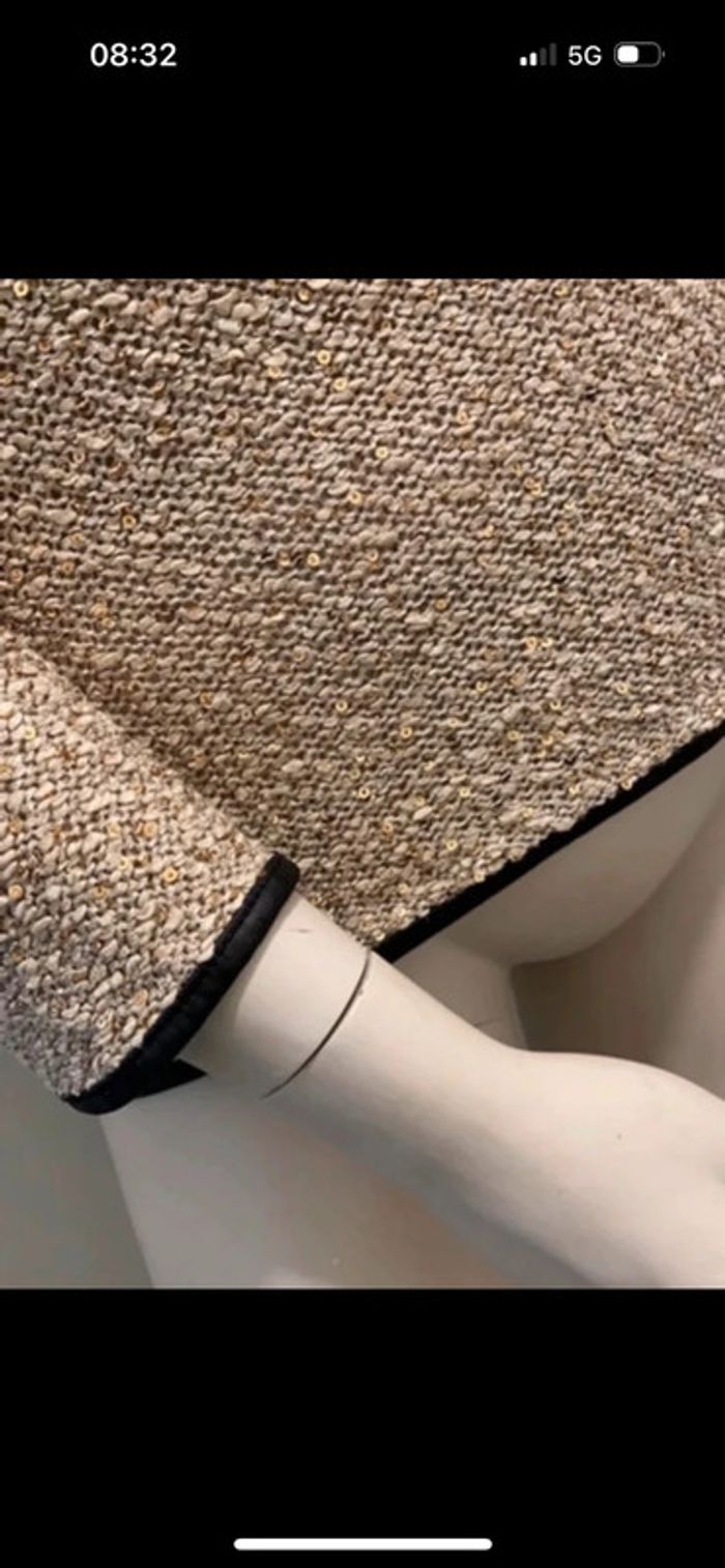 Superbe haut beige brillant à sequins et voile dans le dos Laetitia Mem taille 36 plus d’étiquette - photo numéro 4