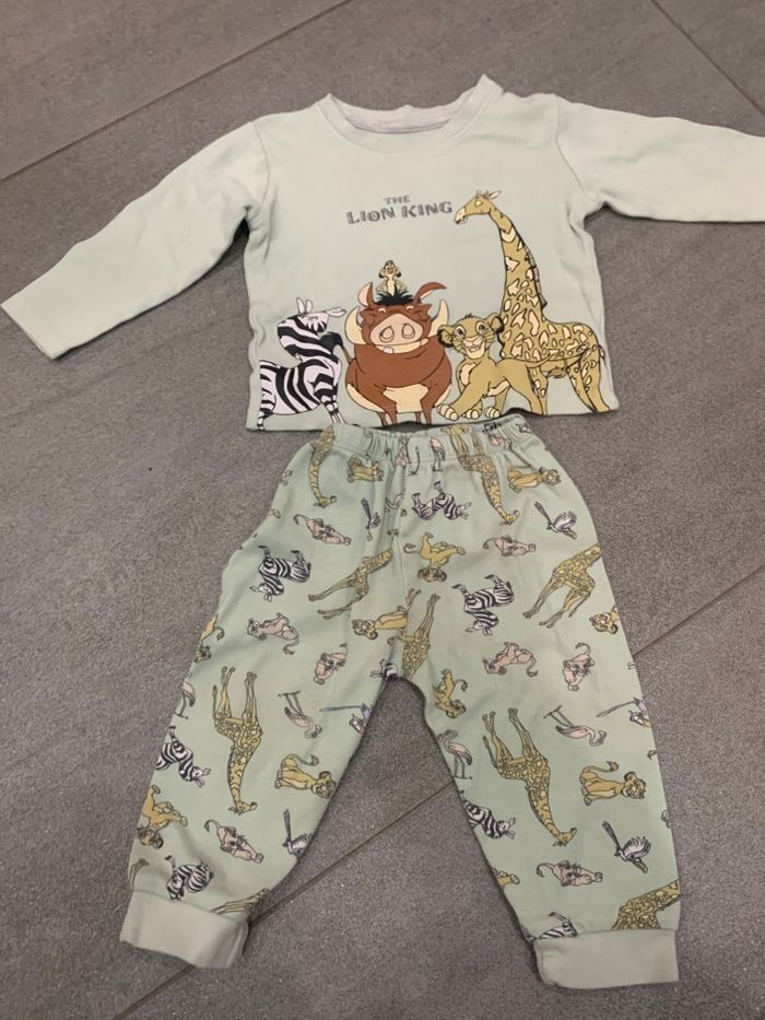 Pyjamas Disney 12-18 mois - photo numéro 4