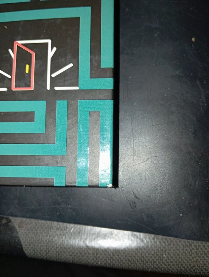 Livre Escape game Paris 3 aventures Comme Neuf - photo numéro 4
