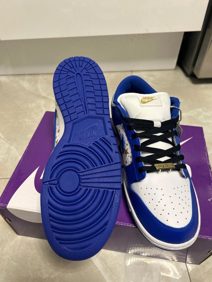 Nike SB Dunk Low Suprême - photo numéro 4