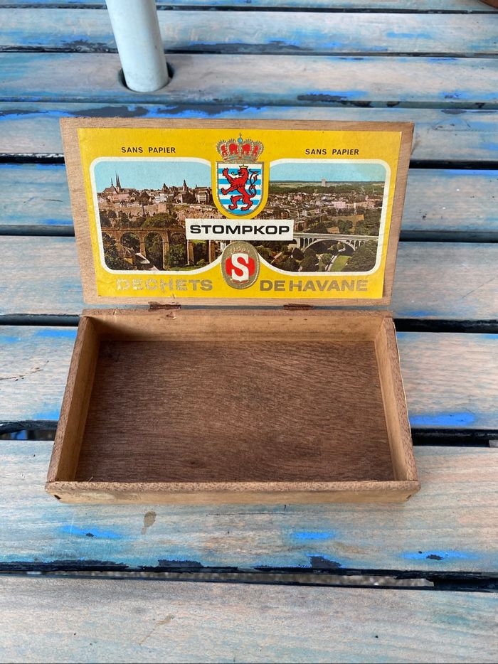 Boite cigare ancienne - photo numéro 2