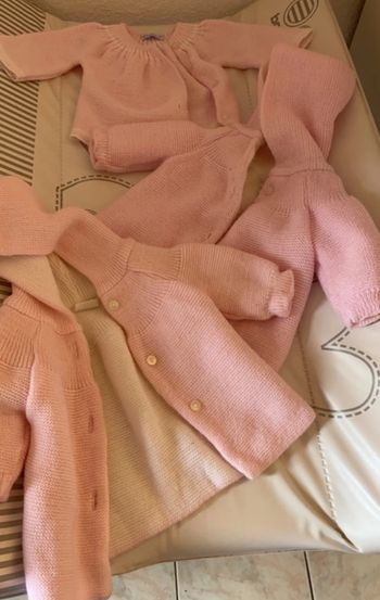 Veste bébé et brassière