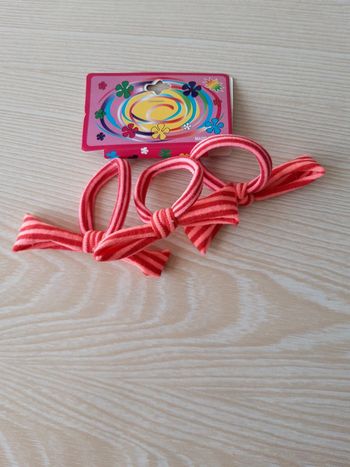 Elastiques nœuds rose fluo/ rouge