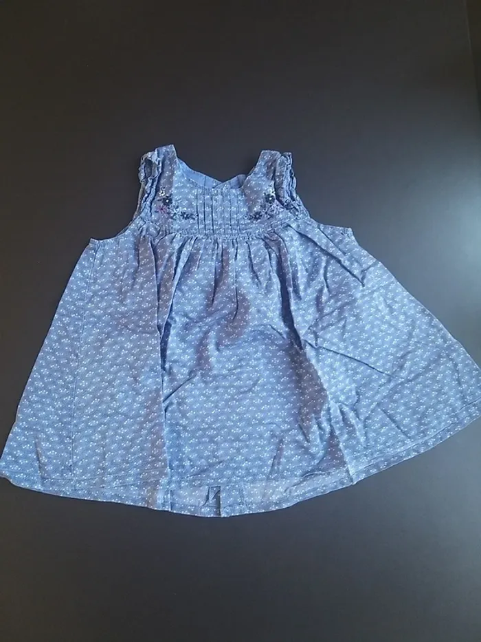 Robe bleue boutons pressions à l'arrière en 24 mois - photo numéro 2