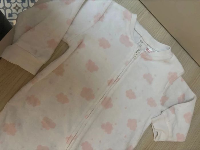Pyjama en velours blanc et nuage rose sans pied H&M - photo numéro 2
