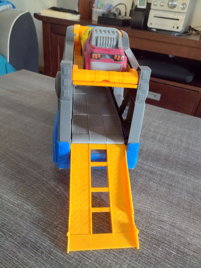 Camion transporteur - photo numéro 5