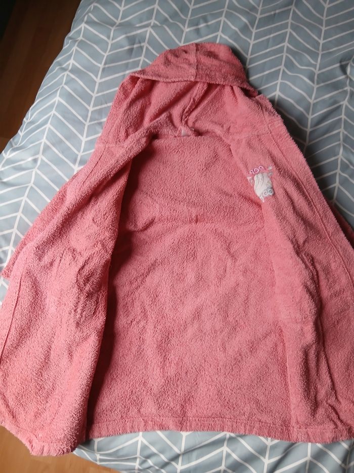 Peignoir rose 5-6 ans - photo numéro 2
