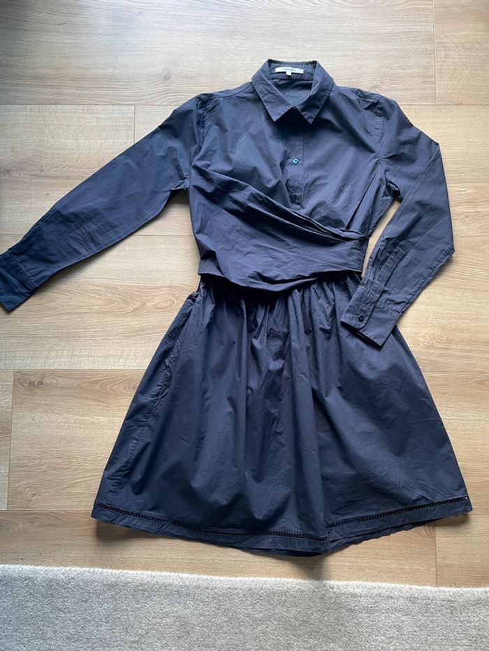Robe Carven marine