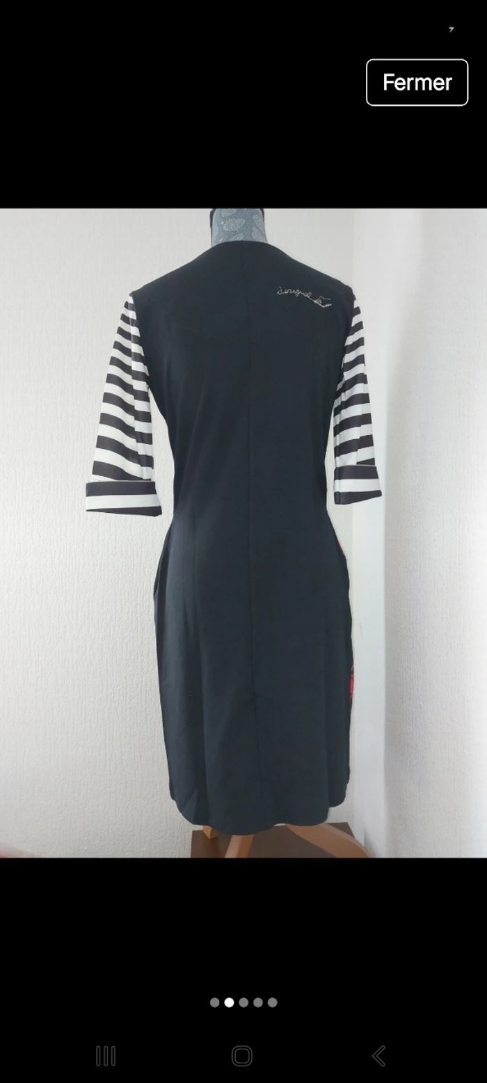 Robe NEUVE Desigual - Taille L - photo numéro 2