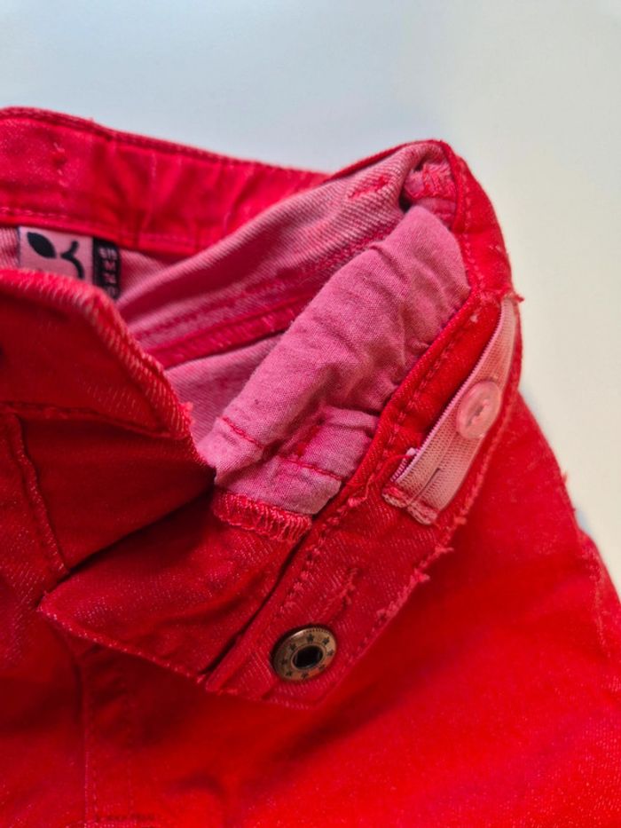Jean rouge 3 pommes taille 6 mois 9 mois 74cm - photo numéro 5
