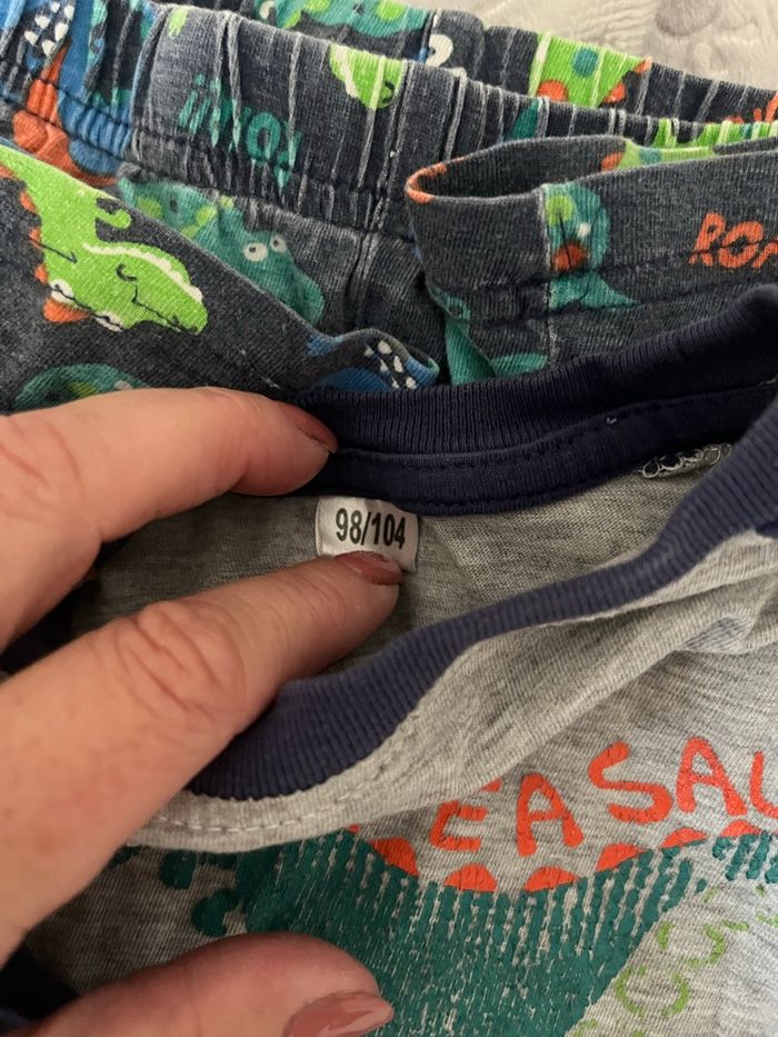 Pyjama dinosaures 2 pièces - photo numéro 5