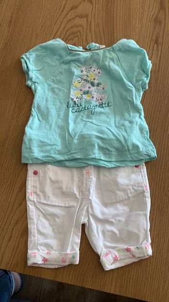 Ensemble pantalon et tee-shirts