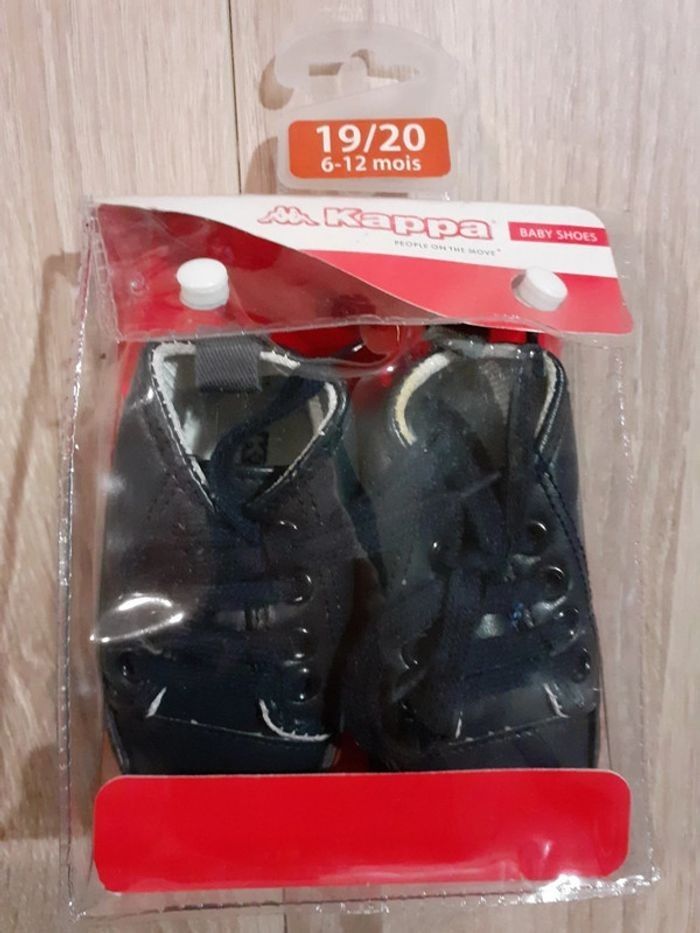 Chaussures kappa 6/12 mois neuf