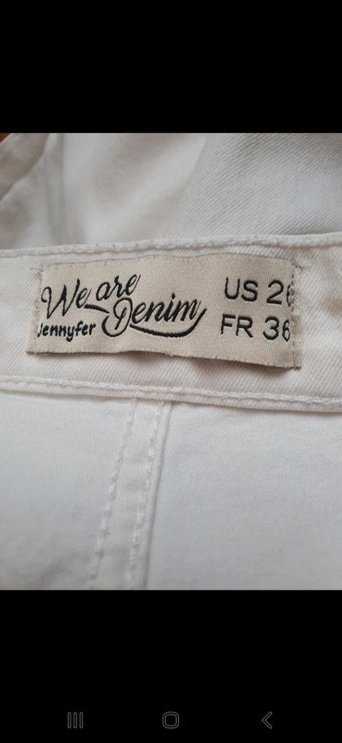 Short blanc. - photo numéro 3