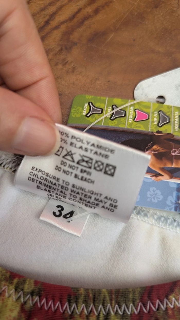 Deux pièces Undiz/O'Neill XS - photo numéro 11