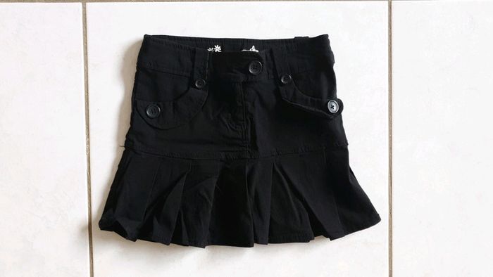 Jupe fille noire 8 ans CHLA2