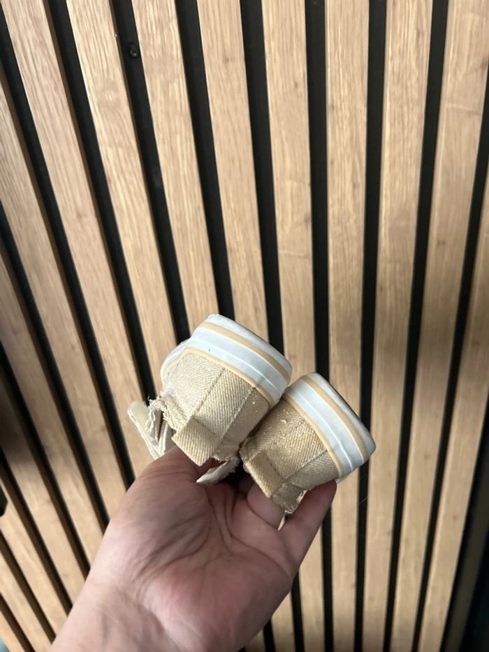 Chaussure tape à l’œil - photo numéro 3