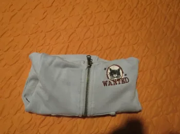 Gilet a zippé taille 12 mois garçon