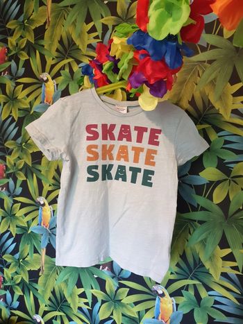 T-shirt skate