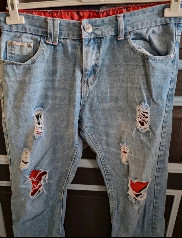 Jeans à trous taille 44 mixte - photo numéro 2