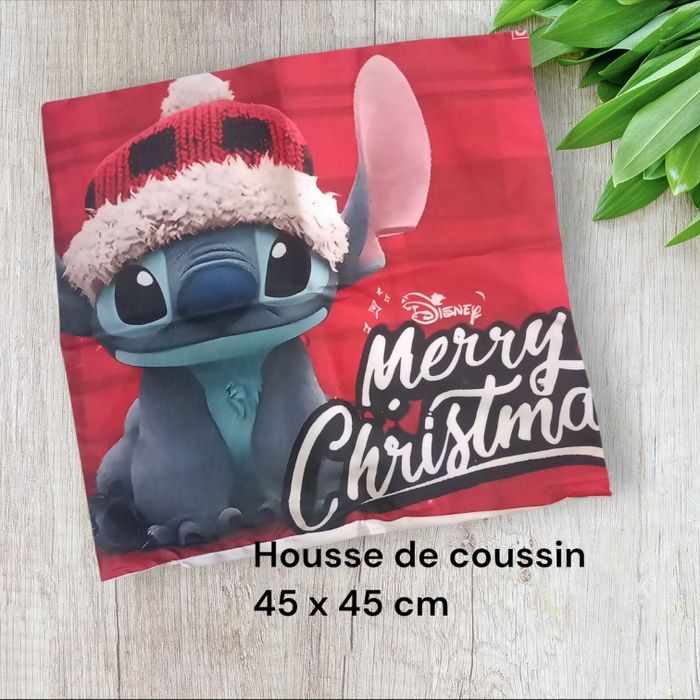 Housse de coussin stitch Disney noël