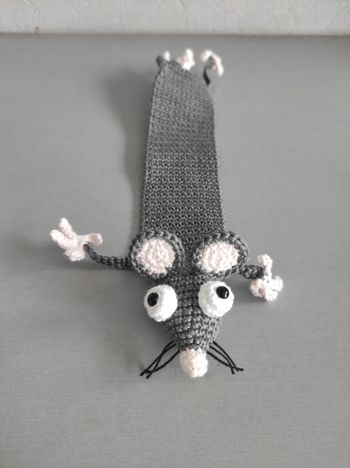 Marque page souris au crochet