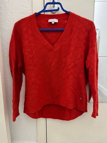 Pull rouge