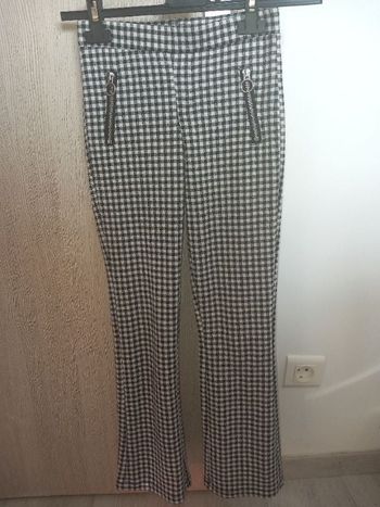 Pantalon pattes def  à carreaux 10ans