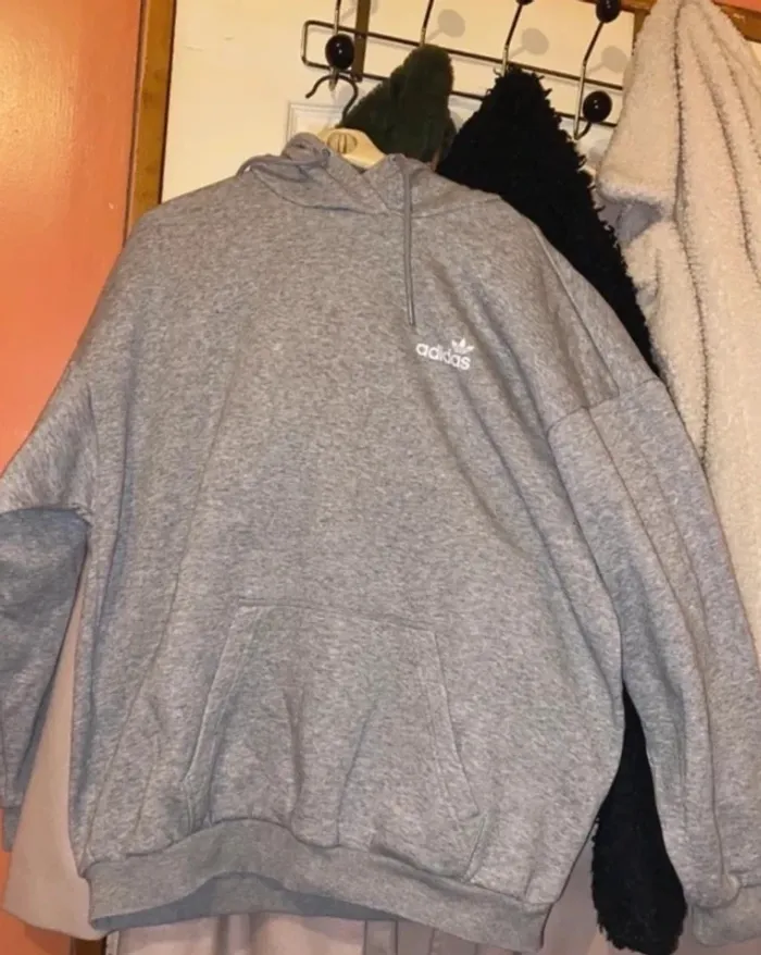 Sweat adidas à capuche