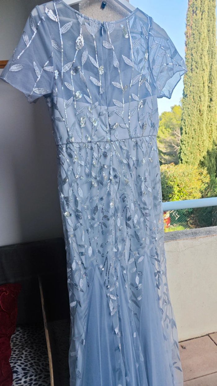 Robe de soirée - photo numéro 3