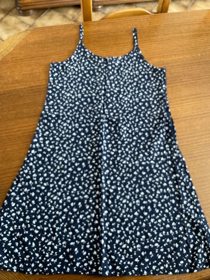 Robe à bretelles