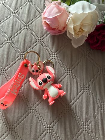 Porte-clés Disney Angel (Stitch Rose) "Lovely Baby" Neuf