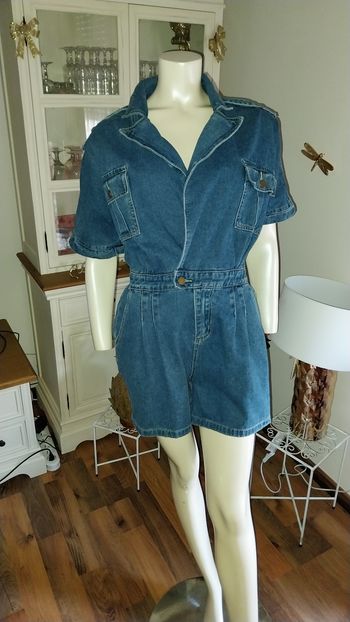 Combishort jean Édition Collector Lili Sidonio X Molly Bracken état  neuf taille S