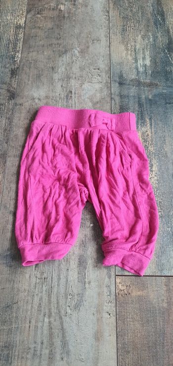 Pantalon gemo 18 mois en très bon état