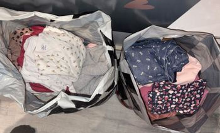 Lot vêtement 3/6 mois bébé fille - photo numéro 2