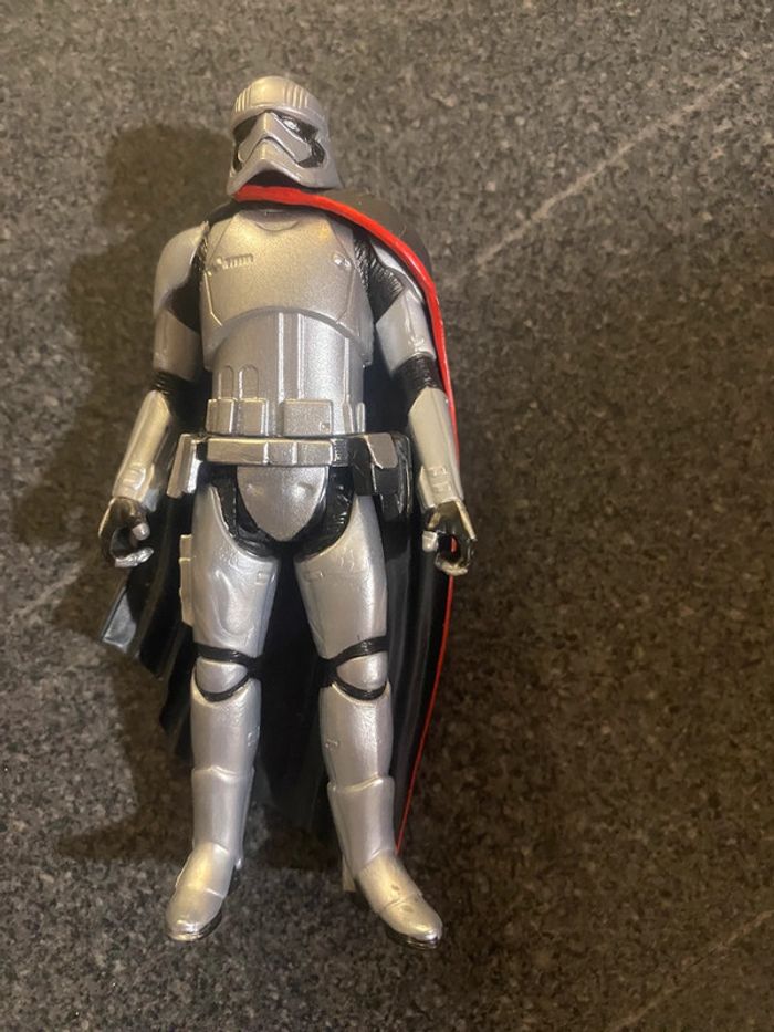 Star Wars Captain Phasma - photo numéro 4