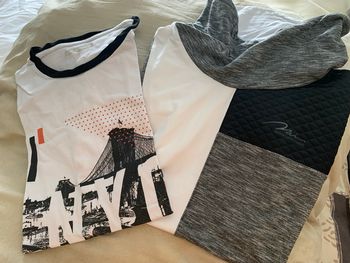 TEE shirts