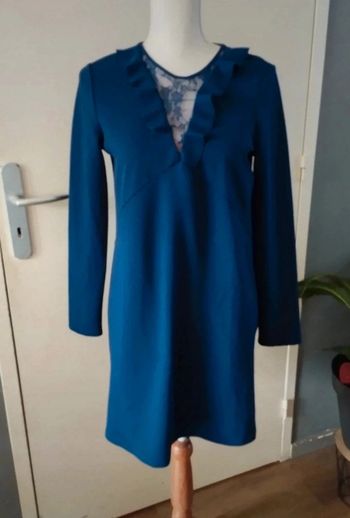 Jolie robe Mango taille M