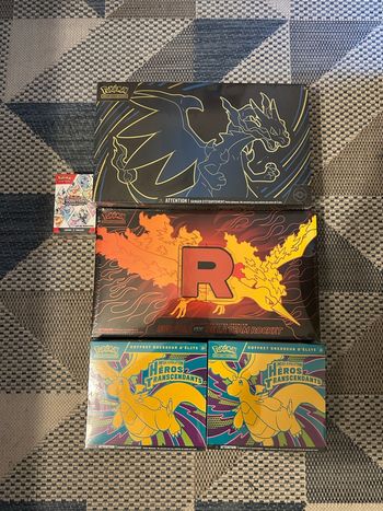 Pokémon - Lot upc & etb Scellés (Dracaufeu / Team Rocket Sulfura ex / Héros transcendant)