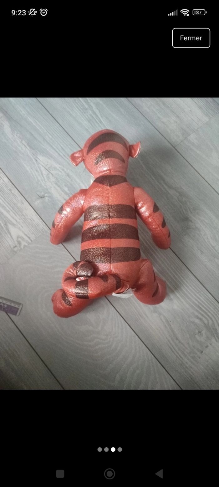 Peluche Tigrou interactif - photo numéro 3