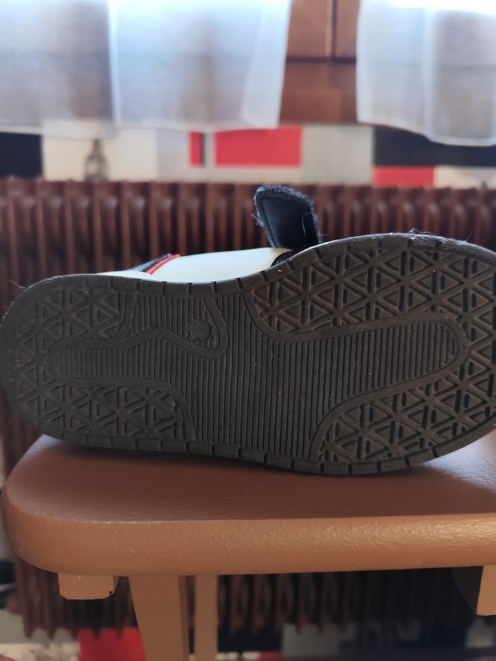Chaussures enfant taille 29 - photo numéro 3