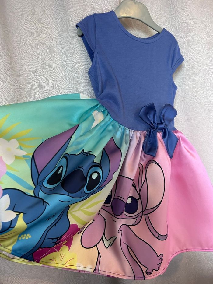 Robe Lilo & Stitch 5 ans Disney - photo numéro 5