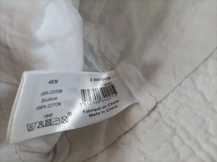 Lot 2 chapeaux 6 mois - photo numéro 2