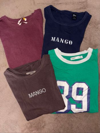 Lot de 4 t-shirts femme taille S en très bon état