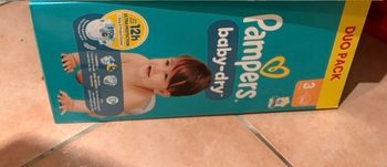 Couche Pampers 