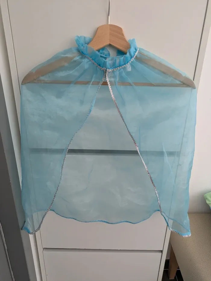 Cape princesse costume déguisement bleu ciel h&M