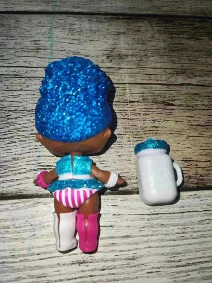 đPoupĂ©e L.O.L surprise indĂ©pendant Queen sparkle - photo numĂ©ro 4