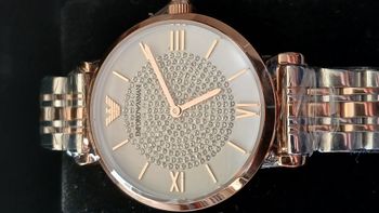 Montre Femme ARMANI neuve