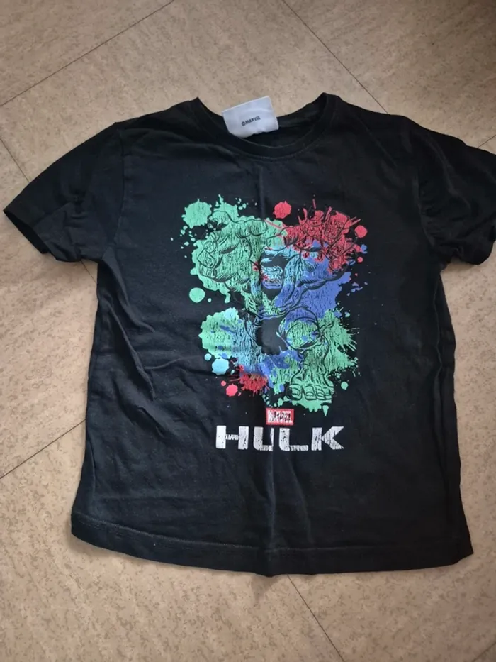 Tee shirt Marvel Hulk 5-6 ans